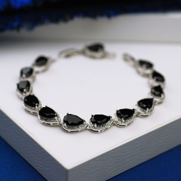 Abigail Black Teardrop Bracelet