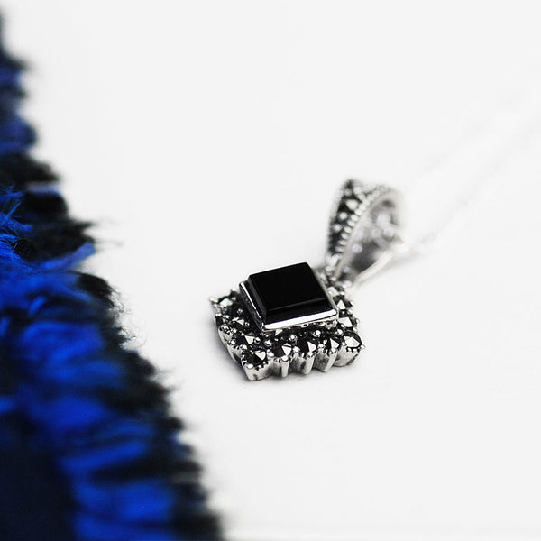 Felicity Pendant