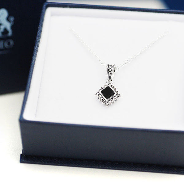 Felicity Pendant