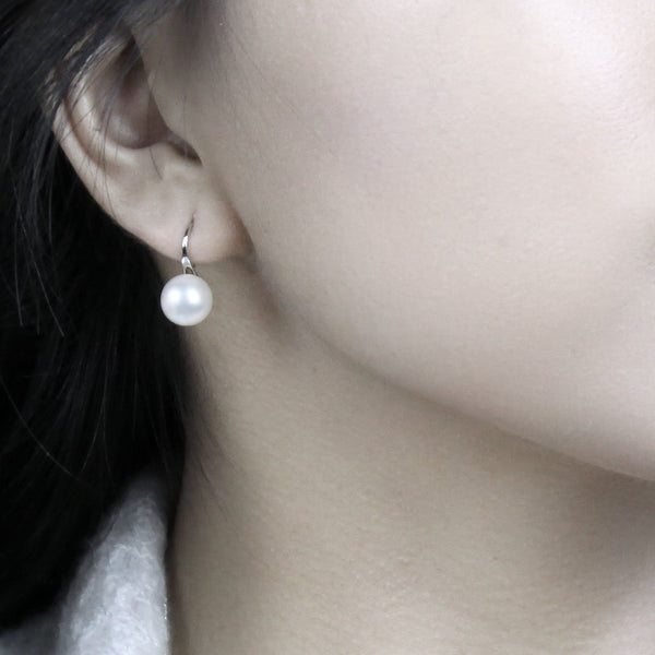 Arabella White Pearl Hooks
