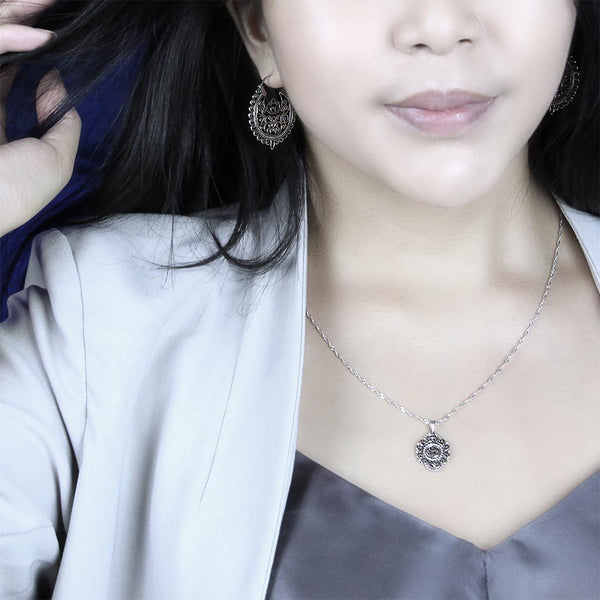 Statement earrings, vintage earrings, drops, drop earrings, statement drops, big earrings, chunky earrings, silver earrings, jewelry, vintage jewellery.