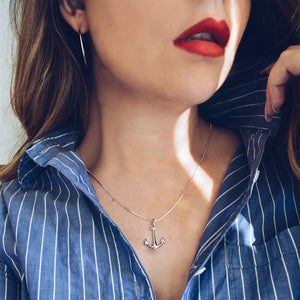 How to Pair Necklaces with Necklines: What to Wear To Be On-Point