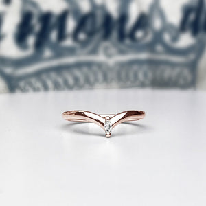 Marquise diamond ring, chevron style pointed ring. Natural diamond. Solid rose gold. 14k