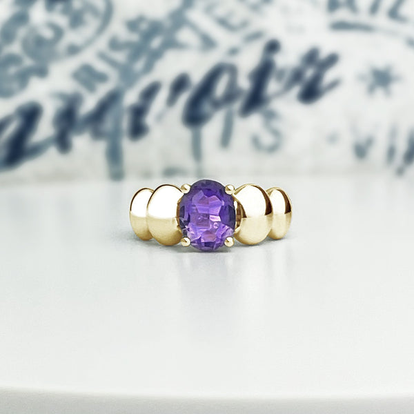 14K yellow gold puff ring with 2.80ct oval amethyst. Customize this ring with your choice of gemstone.