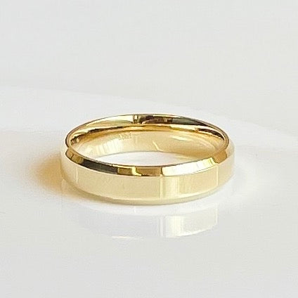 Clearance · 10K Yellow Gold · 5mm · Size 9-1/2